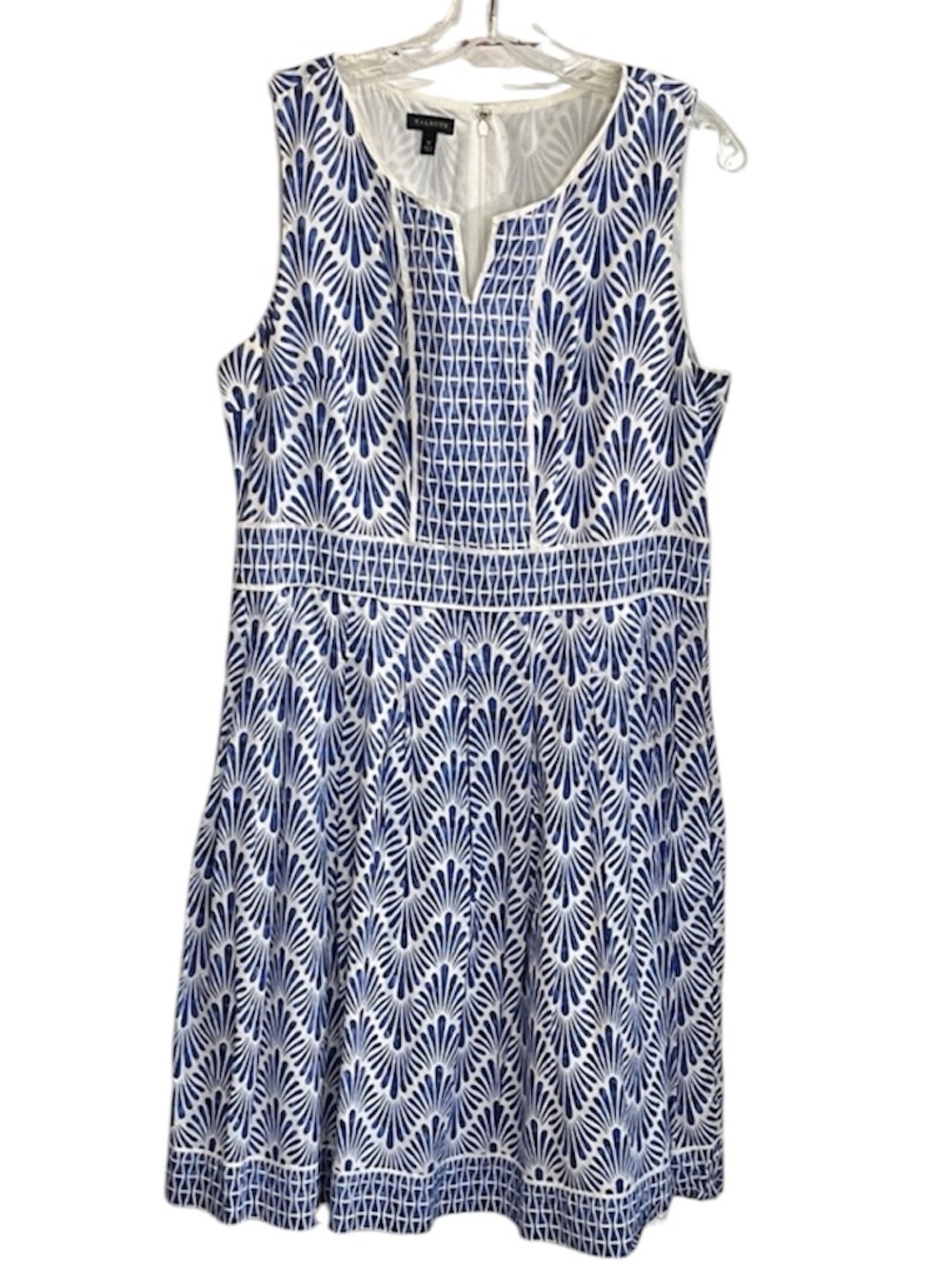 Talbots Fit and Flare Geometric Print Midi Dress Size 12 in EUC - Picture 2 of 7